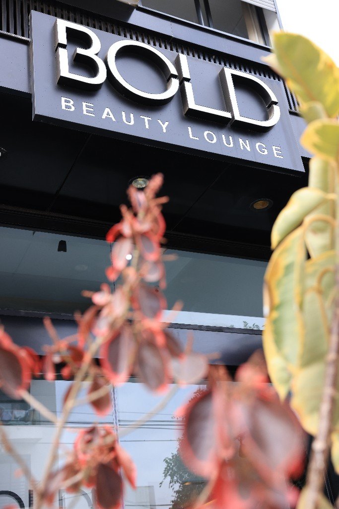 Façade et enseigne Bold Beauty Lounge à Casablanca